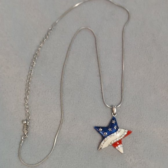 Patriotic Star Necklace - Picture 3 of 3